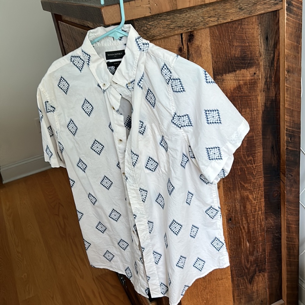 Banana Republic Slim Fit Men's Short Sleeve shirt Size XL - Picture 5 of 7